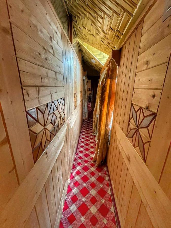 فندق Lala Rukh Group Of Houseboats Srīnagar المظهر الخارجي الصورة