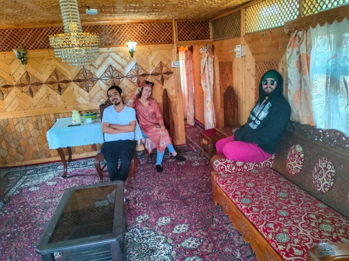 فندق Lala Rukh Group Of Houseboats Srīnagar المظهر الخارجي الصورة