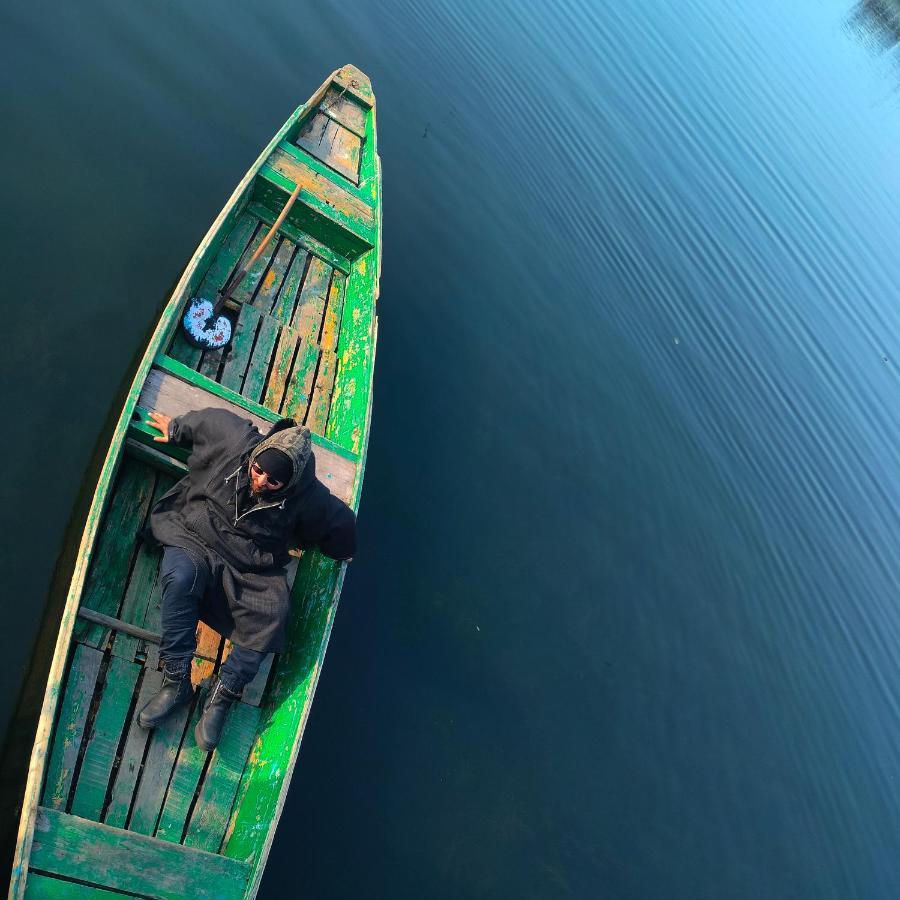 فندق Lala Rukh Group Of Houseboats Srīnagar المظهر الخارجي الصورة