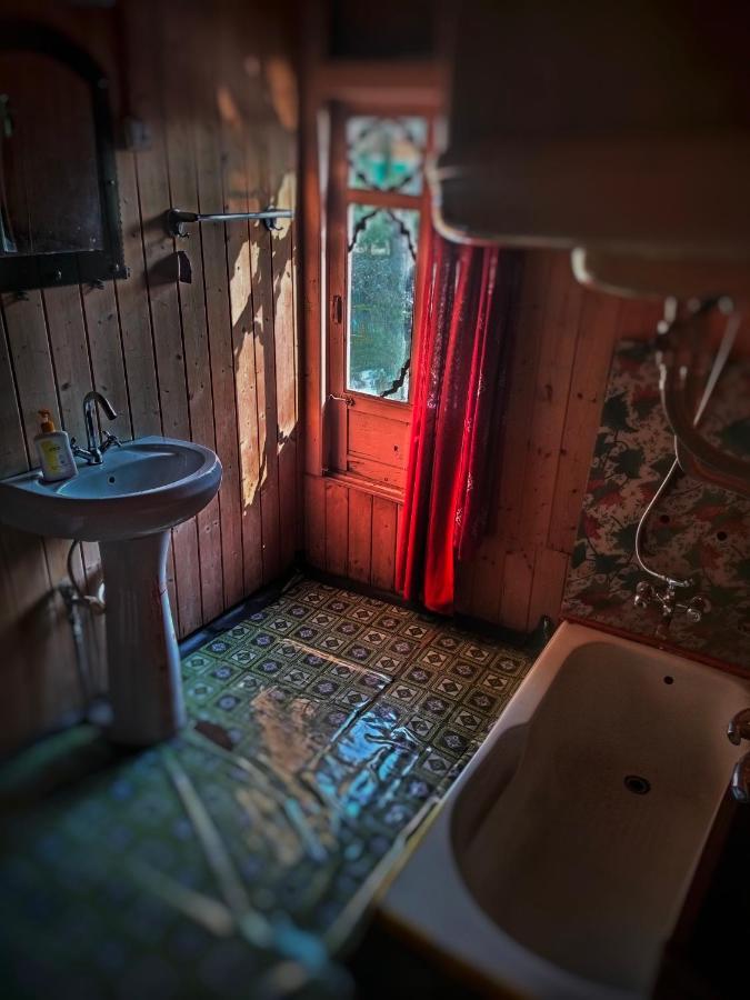 فندق Lala Rukh Group Of Houseboats Srīnagar المظهر الخارجي الصورة